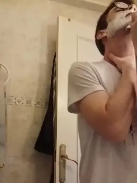 Cam4 Free Live Porn of Gonmanson666