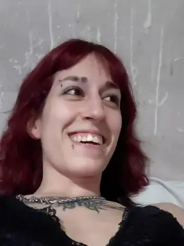 bishhluvvv from cam4