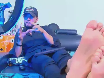 Cam4 Free Live Porn of DaveSoldier