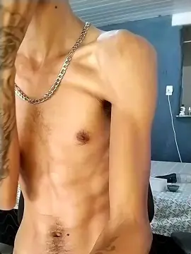 Cam4 Adult Webcam of Theyllors2