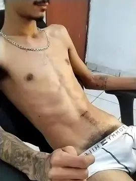 Cam4 Live Sex Cam of Theyllors2