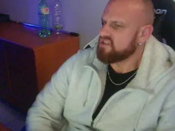 Cam4 Free Porn Cam of Police82