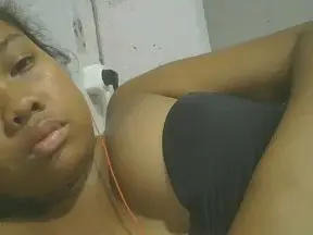 Cam4 Free Live Porn of Lovely_Millah