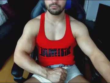 Cam4 Live Porn of beranco19