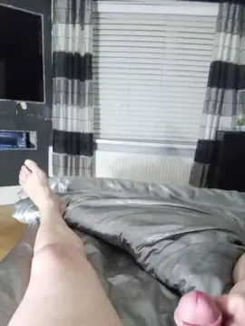 Cam4 Watch Live Sex Cams of Malehorny54