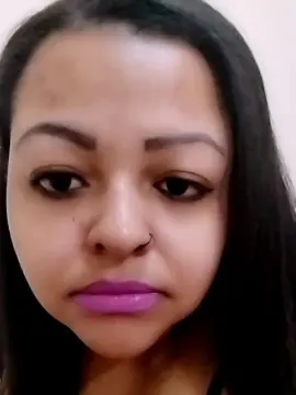 Cam4 Live Sex of morenahot_hot2