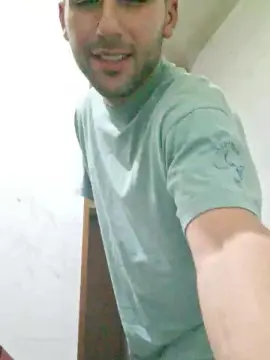 Cam4 Live Porn of Giritekno23