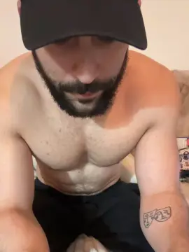 Cam4 Live Sex Cam of Roylarry