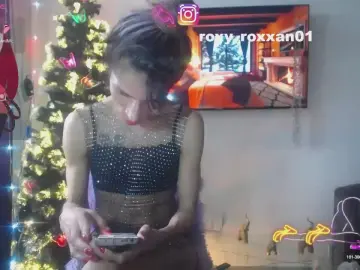 Cam4 Live Sex of Roxy_Roxxan1