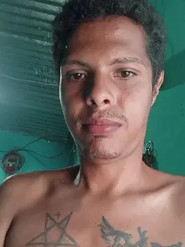 Cam4 Adult Webcam of Alejoboy31