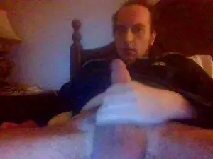 Cam4 Sex Cam of IntoVibingBWC