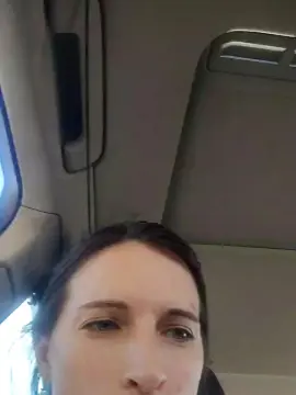 Smokeshow686 from cam4