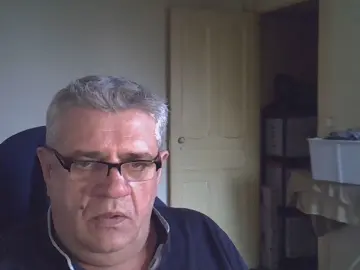 Cam4 Free Live Porn of _Hippo_