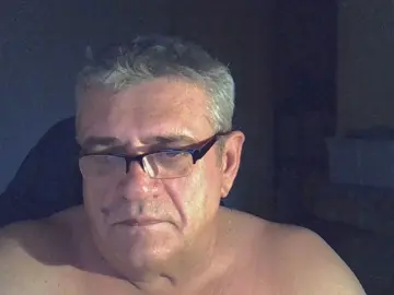 Cam4 Live Porn of _Hippo_