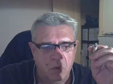 Cam4 Live Sex of _Hippo_