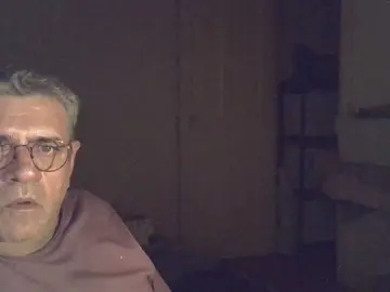 Cam4 Adult Video Chat of _Hippo_