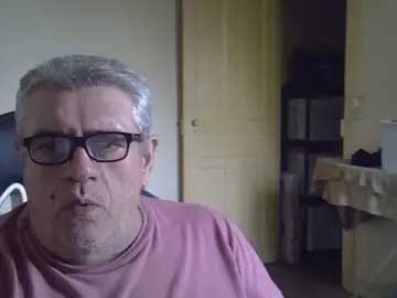 Cam4 Adult Video Chat of _Hippo_