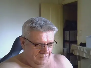 Cam4 Private Sex Chat of _Hippo_