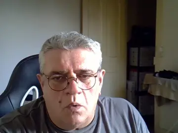 Cam4 Private Sex Chat of _Hippo_