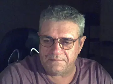 Cam4 Nude Webcam of _Hippo_