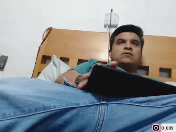 Cam4 Free Live Porn of thor496