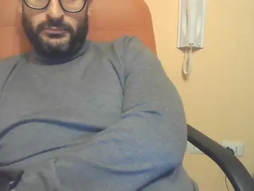 Cam4 Adult Video Chat of cazzuto861