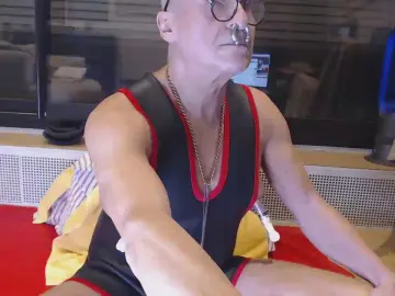 Cam4 Free Porn Cam of pigjebX