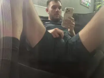 Cam4 Free Live Porn of MrB26