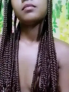 Cam4 Free Live Porn of ameline1