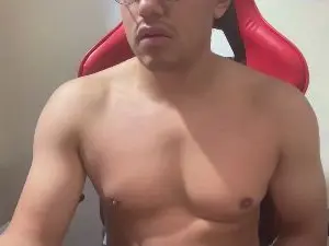 Cam4 Live Porn of chicoatrevido77