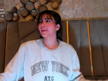 Cam4 Free Porn Cam of KimDevinne