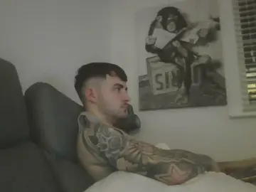 Cam4 Watch Live Sex Cams of callum81