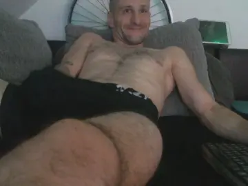 Cam4 Nude Webcam of RonnyRonnsen36