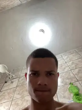 Cam4 Live Sex Cam of lucas7285