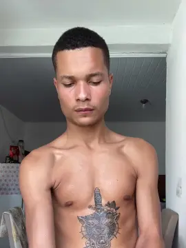 Cam4 Sex Cam of lucas7285