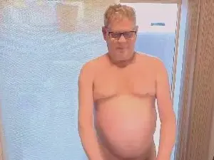 Cam4 Live Porn of MikeSpyke