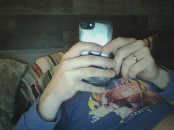 Cam4 Free Live Porn of andrewe421