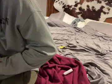 Cam4 Best Webcam of StudlyHardwood