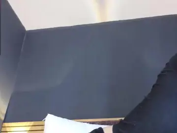 Agatha_Monfortt from cam4