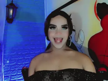 Cristal_Villael from cam4