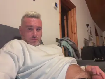 Cam4 Free Porn Cam of marcovik