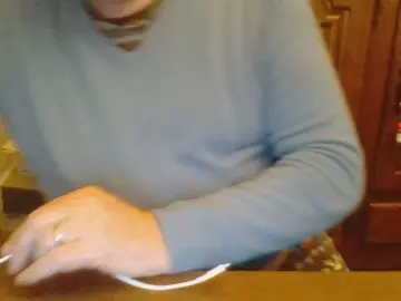 Cam4 Sex Cam of slet69jbottom2