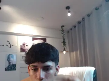 Cam4 Sex Chat of AmethystShadow