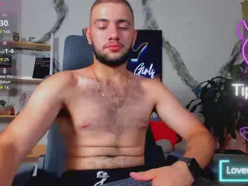 Cam4 Watch Live Sex Cams of MaximusDicks