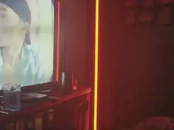 Cam4 Live Sex of manhegotit