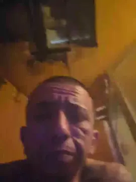 bigdickboogietx from cam4