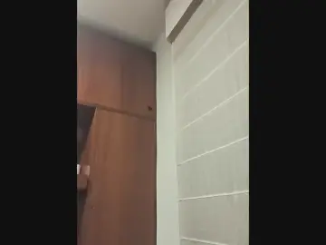 Cam4 Free Live Porn of kno0xi