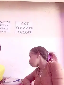 Cam4 Sex Chat of tanteraka4