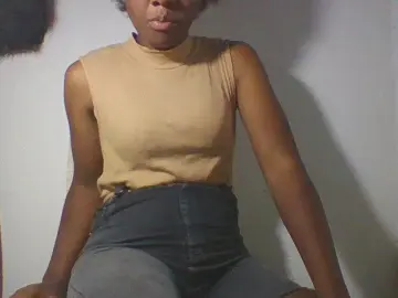 Lilly_cruz from cam4