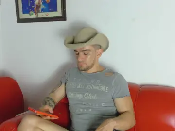 Cam4 Watch Live Sex Cams of alejandro_marin